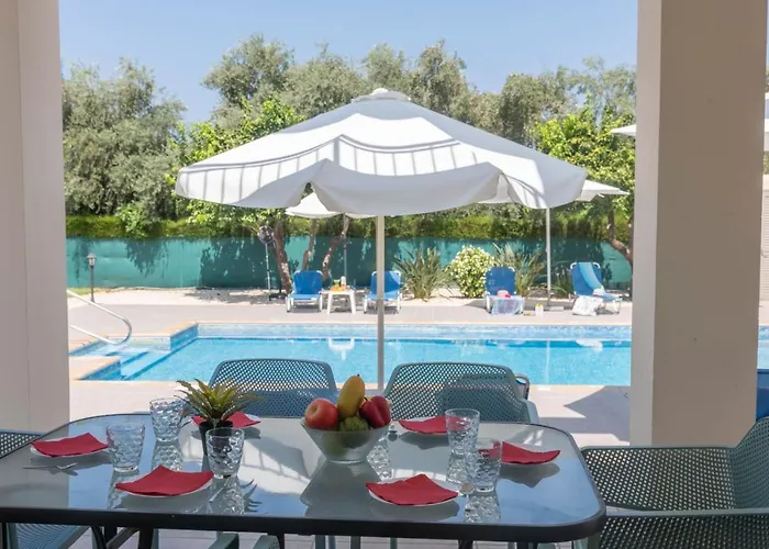 Rafaella Beach Villa- Pvt Pool-Near Sea/Beach
