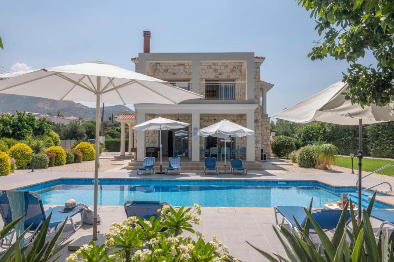 Willa Rafaella Villa- Pvt Pool-near Sea/beach