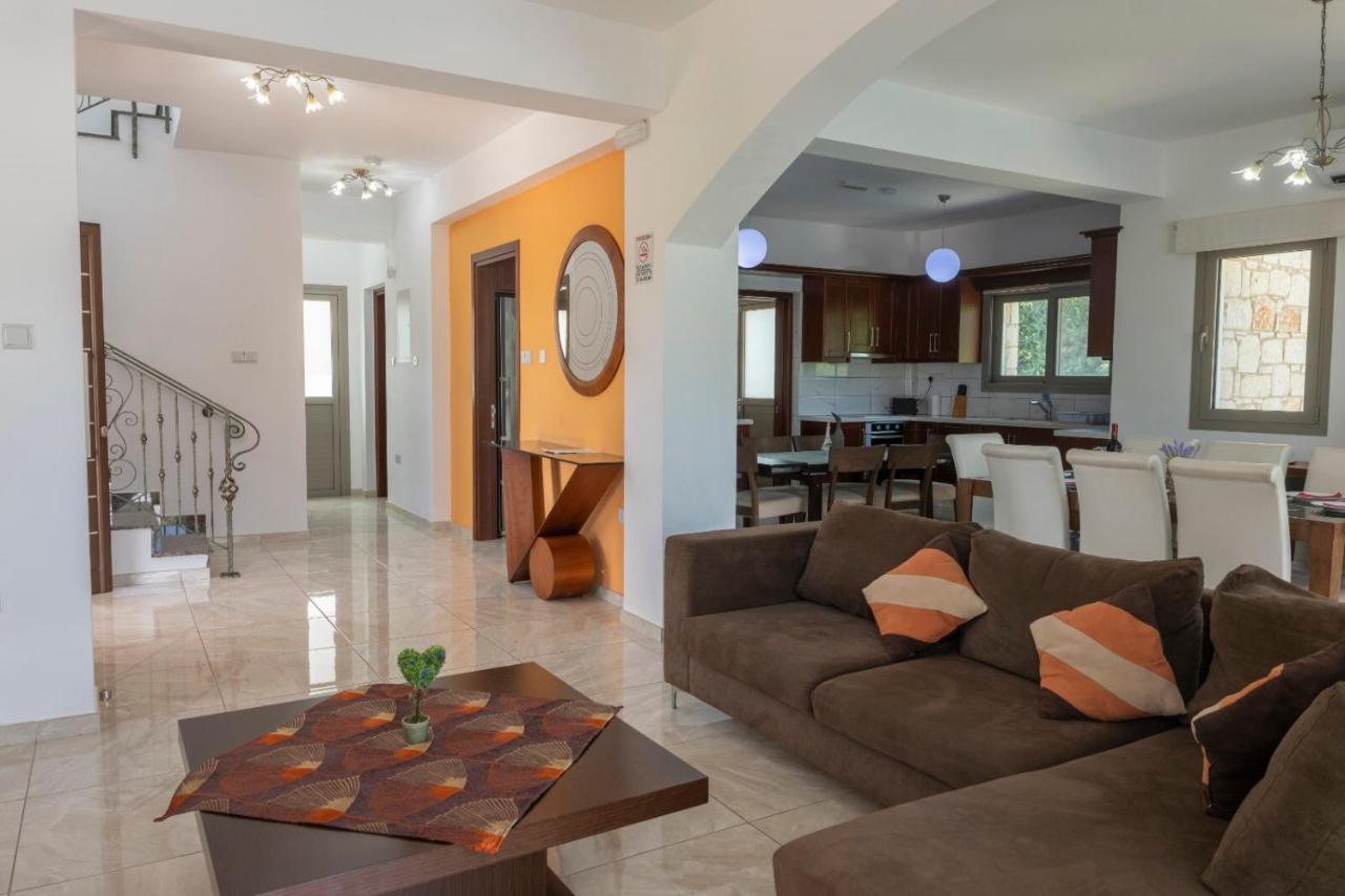 Willa Rafaella Villa- Pvt Pool-near Sea/beach