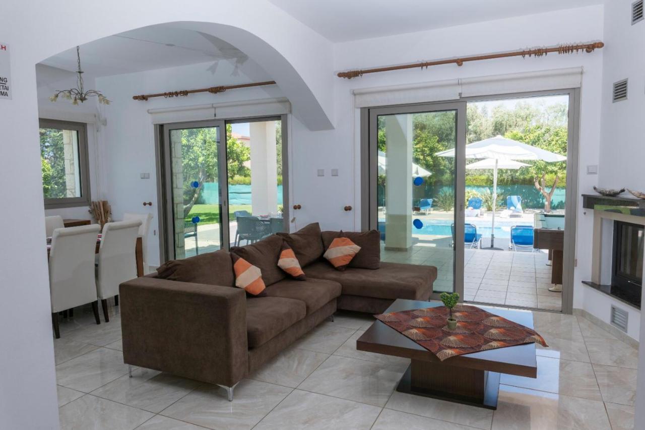 Willa Rafaella Villa- Pvt Pool-near Sea/beach